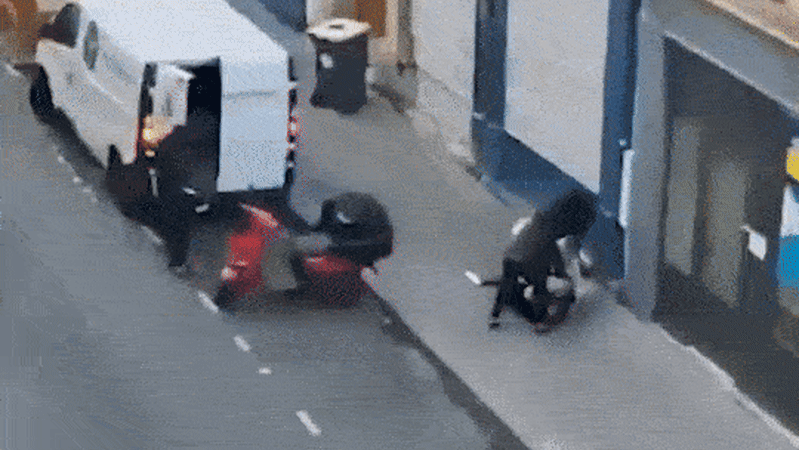 Caught on camera: Daughter of crypto boss fights off Paris kidnappers