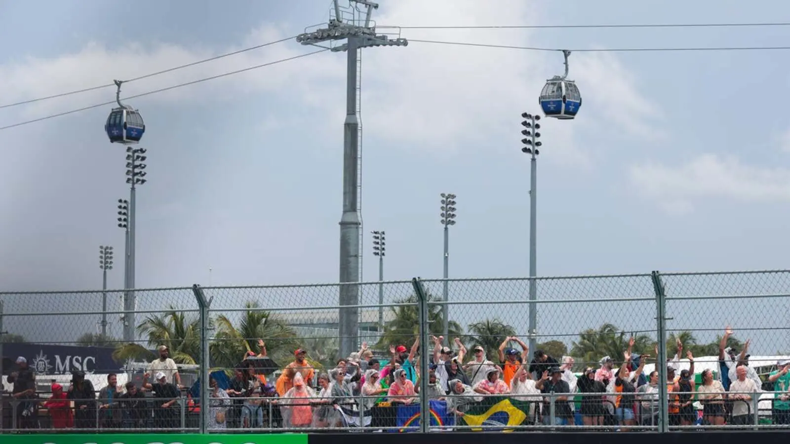 Oscar Piastri wins 4th race of season, taking Miami Grand Prix
